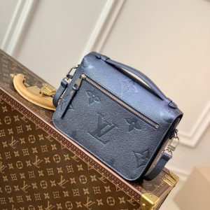 Louis Vuitton Pochette Metis Handbags-Navy Blue-25*19*7CM - Image 7