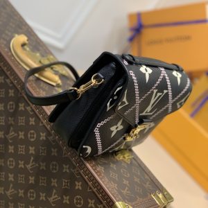 Louis Vuitton Pochette Metis Handbags-25*19*7CM - Image 4