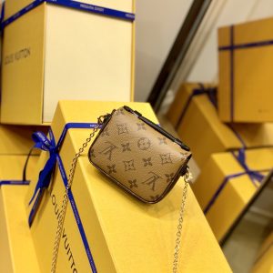 Louis Vuitton Micro Metis Handbags-14*11* 3.5 CM - Image 7