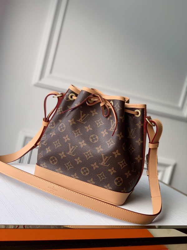 lvbag-1243383rewrew_2_.jpg