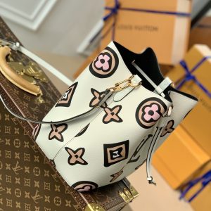 Louis Vuitton Wild at Heart NéoNoé Bucket Bag -26X22X27CM - Image 8