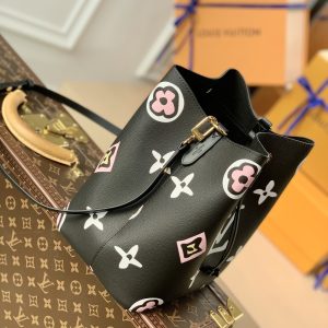 Louis Vuitton Wild at Heart NéoNoé Bucket Bag -26X22X27CM - Image 7