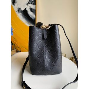 Louis Vuitton Wild at Heart NéoNoé Bucket Bag -26X22X27CM - Image 8