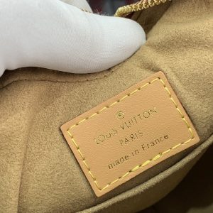 Louis Vuitton Love Handbags-M45149 -22*20*6CM - Image 9