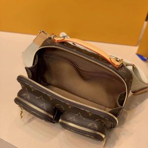 Louis Vuitton M80446 Utility Crossbody – 18*11*10CM - Image 2