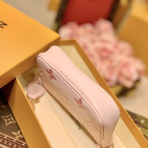 Louis Vuitton Mini Pochette Accessoires-15*9.5*3CM - Image 4
