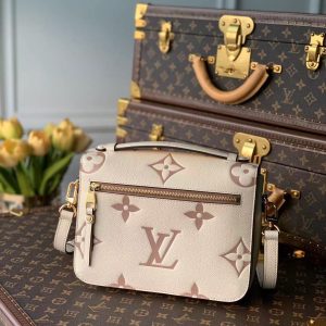 Louis Vuitton Pochette Metis Handbags-25*19*7CM - Image 7