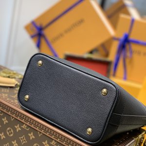 Louis Vuitton Cruiser Handbags-25*22.5*13CM - Image 2