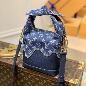 Louis Vuitton Japanese Cruiser Handbags-23*28*10 CM - Image 3