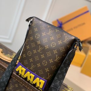Louis Vuitton Cruiser Handbags-25*22.5*13CM - Image 3