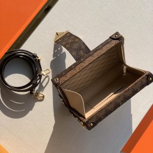 Louis Vuitton Petite Malle-20*5*12.5CM - Image 7