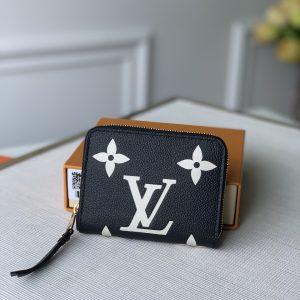 Louis Vuitton Zippy Wallet-11*8.5*12CM