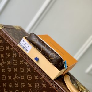 Louis Vuitton Mini Pochette Accessoires-15*9.5*3CM - Image 4