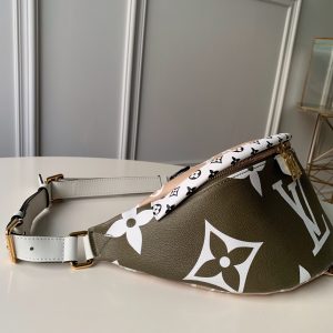 Louis Vuitton Bum Bag-37*14*13CM - Image 7
