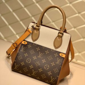 Louis Vuitton Fold Tote Bag-35*40*17CM - Image 6