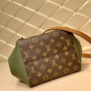 Louis Vuitton Fold Tote Bag-35*40*17CM - Image 7