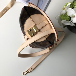 Louis Vuitton Duffle Handbags-22*23*14CM - Image 5