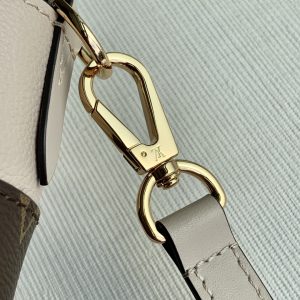 Louis Vuitton On My Side Tote Bag-M57728-31*25*14CM - Image 5