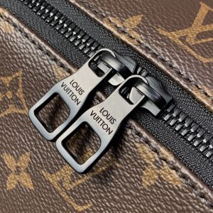 Louis Vuitton Discovery Backpsck-37*40*20 CM - Image 7