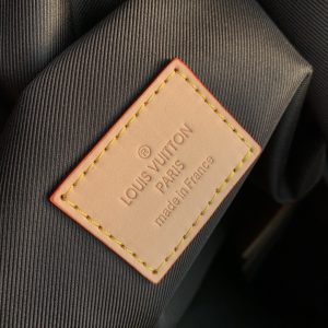 Louis Vuitton Discovery Backpsck-37*40*20 CM - Image 8