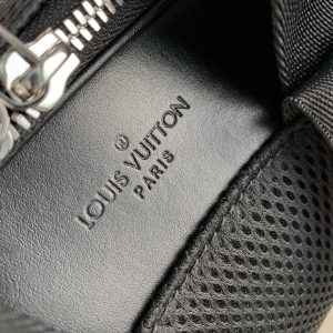 Louis Vuitton Michael Damier Infini Onyx Backpsck-29*42*13CM - Image 4