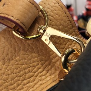 Louis Vuitton Capucines Bag-31.5*20*11CM - Image 4