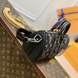 Louis Vuitton Everyday Bag-21×9×12CM - Image 3