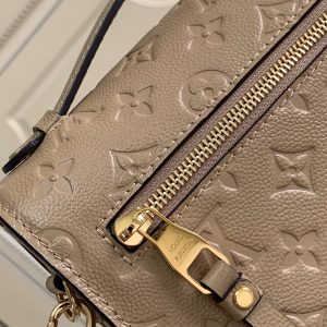 Louis Vuitton Pochette Metis Handbags-25*19*7CM - Image 6