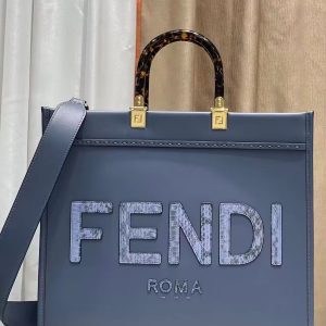 Fendi Vintage Handbags-35x17x31CM - Image 3