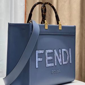 Fendi Vintage Handbags-35x17x31CM - Image 2