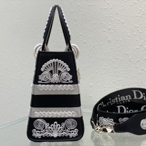 Lady Diro Handle Bag-24CM - Image 4