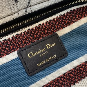 Lady Diro Handle Bag-24CM - Image 9