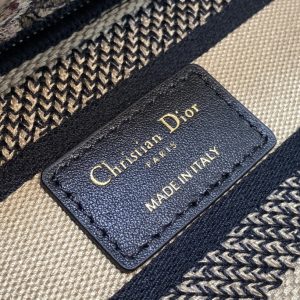 Lady Diro Handle Bag-24CM - Image 9