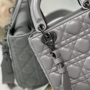 Lady Diro Handle Bags - Image 5