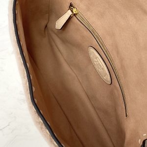 FendI Medium Baguette Bag-27×6×15CM - Image 3