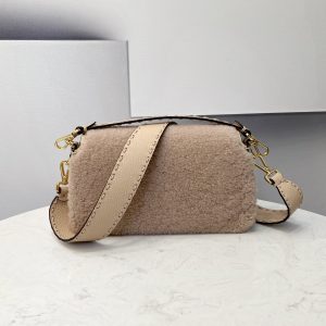 FendI Medium Baguette Bag-27×6×15CM - Image 4