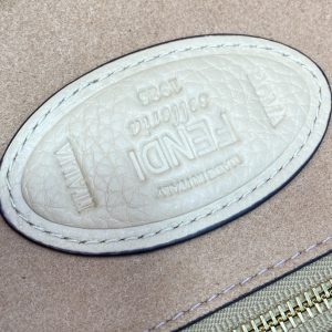 FendI Medium Baguette Bag-27×6×15CM - Image 8