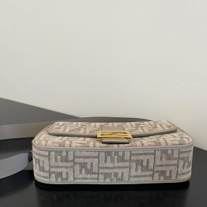 FendI Baguette Bag-26x14x4CM - Image 3
