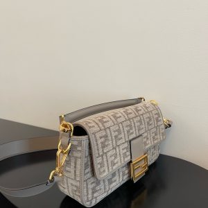 FendI Baguette Bag-26x14x4CM - Image 2