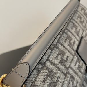 FendI Baguette Bag-26x14x4CM - Image 6