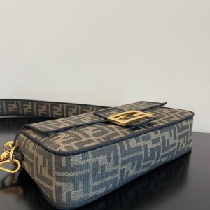FendI Baguette Bag-26x14x4CM - Image 6