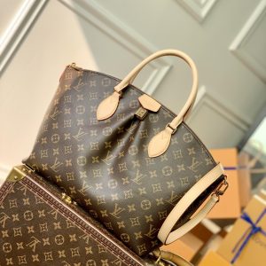 Louis Vuitton M45986 Boétie-31.5*28*16CM - Image 1