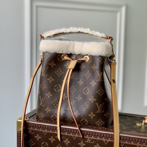 Louis Vuitton M46023 NeoNoe BB Handbag-20*20*13CM