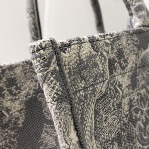 Diro Book Tote Bags-42*32*5CM - Image 3