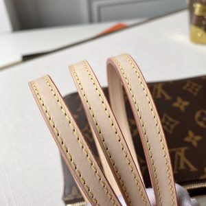 Louis Vuitton Pochette Accessions-21*4*13CM - Image 6