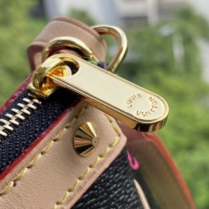 Louis Vuitton Pochette Accessories-21*13*3CM - Image 2