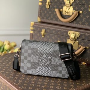 Louis Vuitton Studio Messenger Bag-23.5* 14*5 CM - Image 1