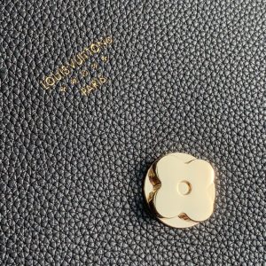 Louis Vuitton Pont 9 Soft Handbags-M58967-25*17.5*8CM - Image 3