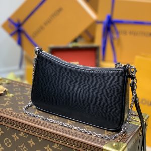 Louis Vuitton Easy Pouch On Strap-19*11.5*3CM - Image 6