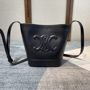 Celina Cuir Bucket-30×22×13CM - Image 1
